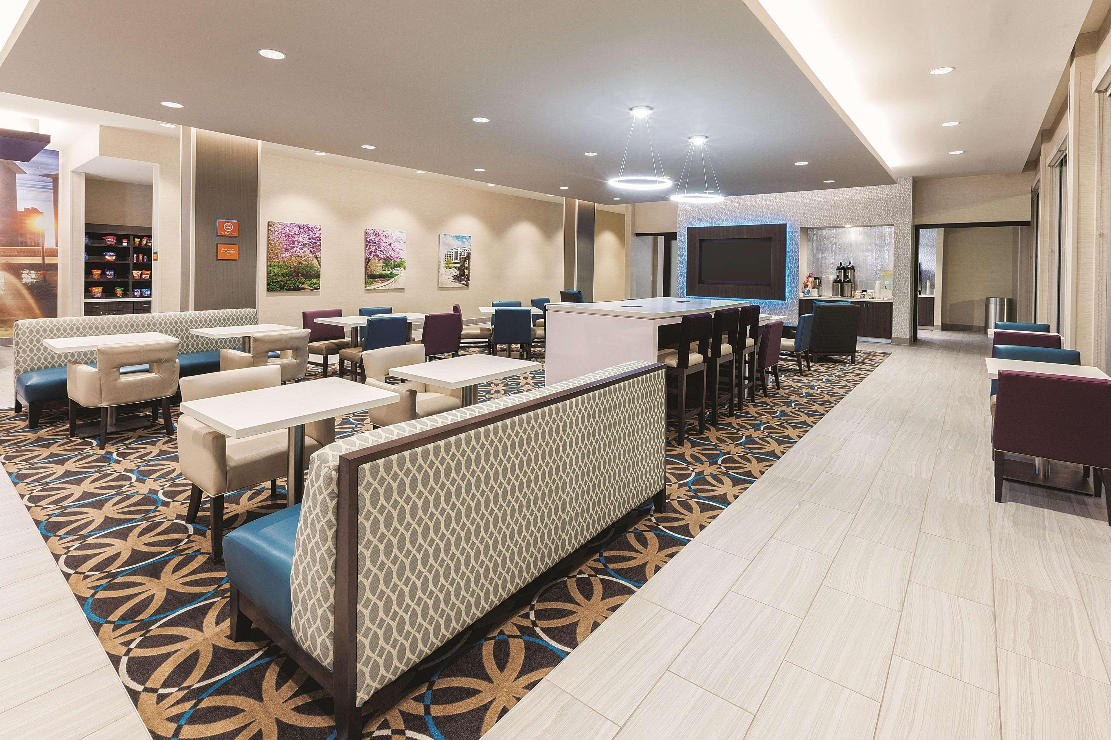 La Quinta By Wyndham Terre Haute Dış mekan fotoğraf